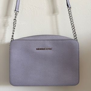 Michael Kors Lilac Jet Set Crossbody Purse